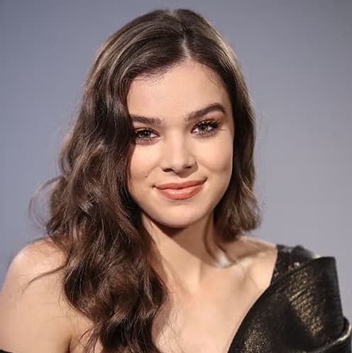 Hailee Steinfeld